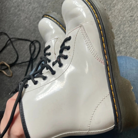 Dr Martens 1460 Patent Leather Boots, size 36 - Picture 4 of 11